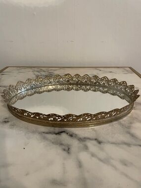 Vintage Ornate Gold Tone Metal Filigree Mirror Vanity Dresser Tray 14”x10”